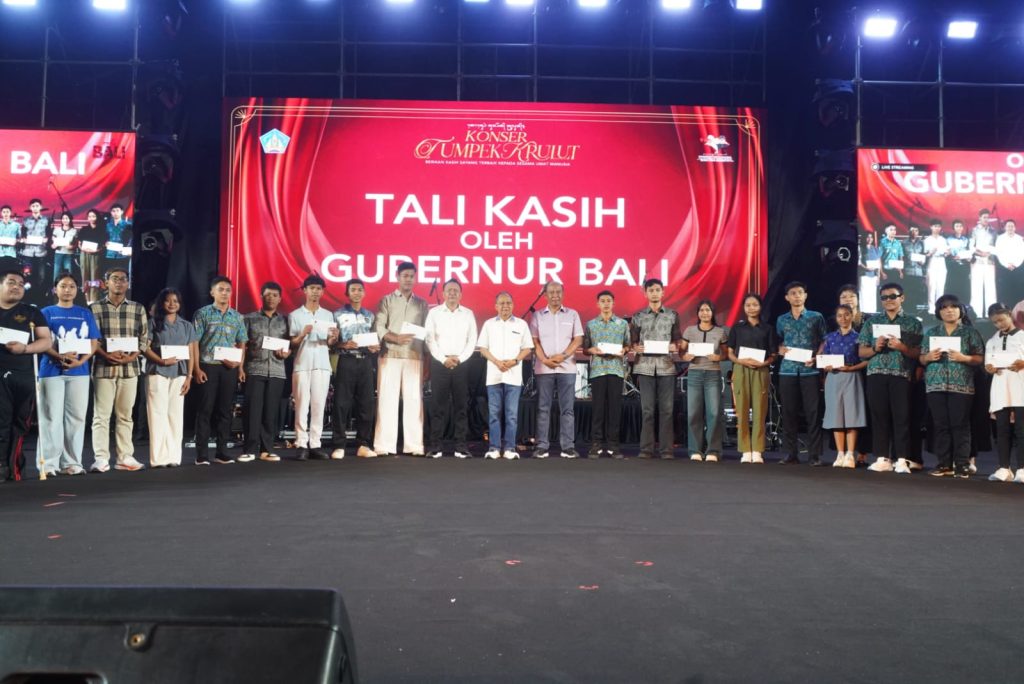 Danrem 163/Wira Satya Dampingi Gubernur Bali Hadiri Perayaan Rahina Tumpek Krulut sebagai Hari Kasih Sayang Semesta Bali